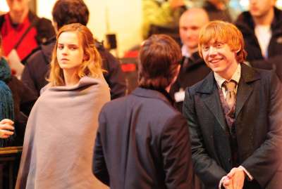 4normal_deathly-hallows-filming11_-288-29